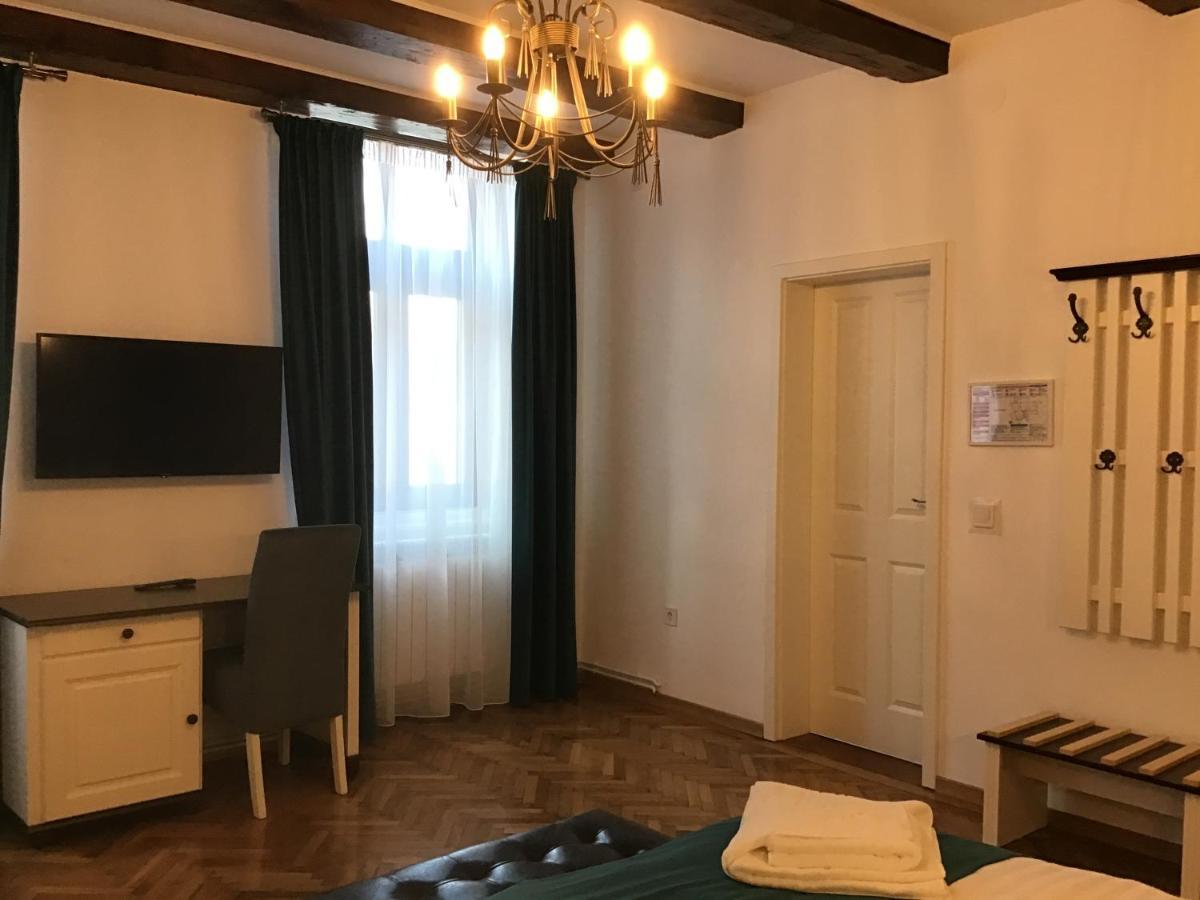 Casa Wagner Hotel Sibiu Exterior photo